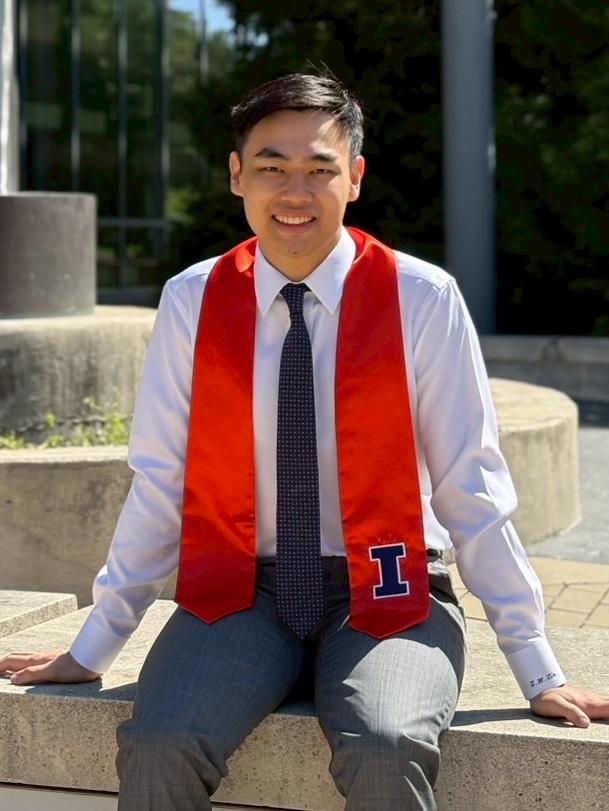 portrait of grad student Henry Lin