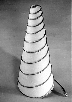 Conical log-spiral antenna.