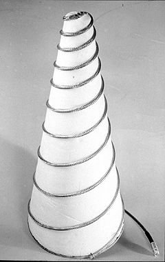 Conical log-spiral antenna.