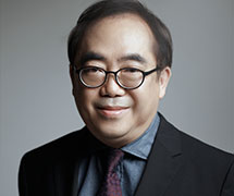 Doyeol Ahn, 2016 Distinguished Alumni Award winner