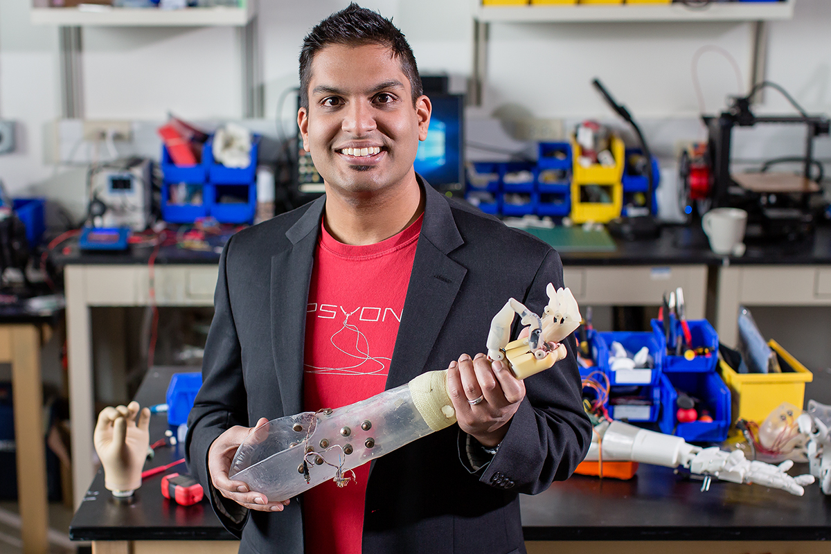 Aadeel Akhtar, an M.D./Ph.D. student at Illinois, developed a control algorithm to give prosthetic arm users reliable sensory feedback.

Photo by L. Brian Stauffer
