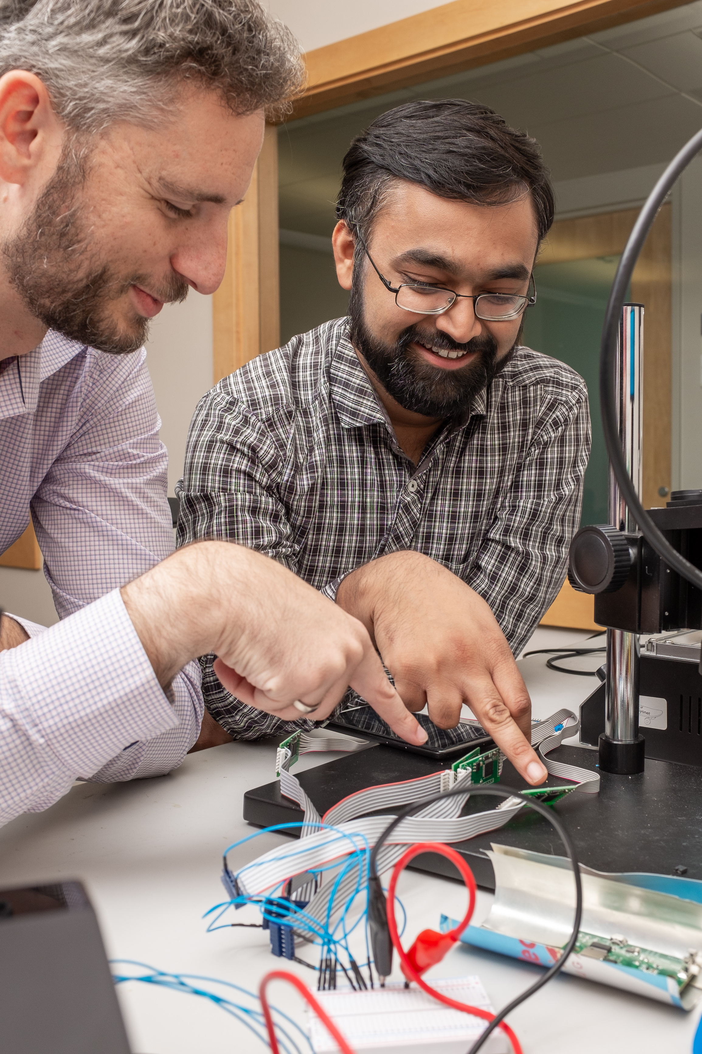 Researchers working on skimmers.